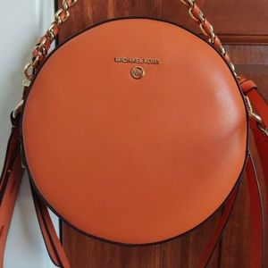 Michael Kors DELANCY Canteen Crossbody